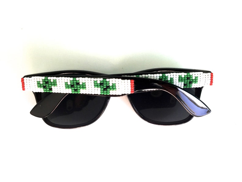 CLEARANCE Cactus Print Polarized Sunglasses, Beaded Sunglasses, Hand Beaded, Seed Bead, Wayfarer Sunglasses, Ray Ban Style, Cacti Pattern image 3