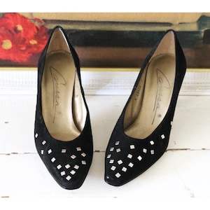 Vintage 1980s Black Suede Studded Heels / 80s Silver Metal Studded Pumps / Caressa Heels