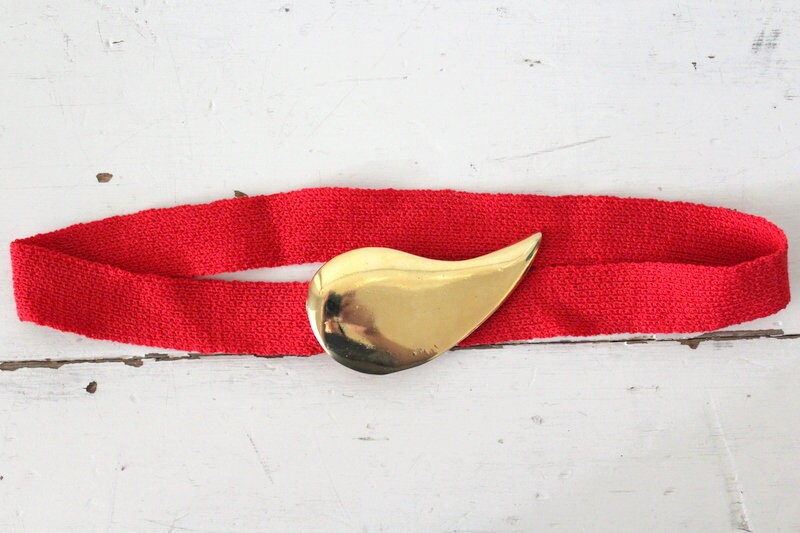 Vintage 1980s St. John Knit Belt / 80s Red Knit Belt With  display picture 1