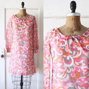 Vintage 1960s Etuikleid Paisley / 60s Gazekleid / Mary Dress