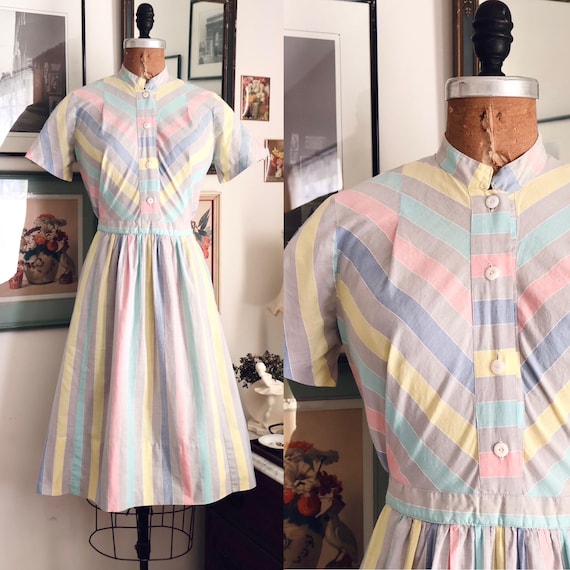 Vestido vintage de algodón a rayas pastel de los años 40 Vestido