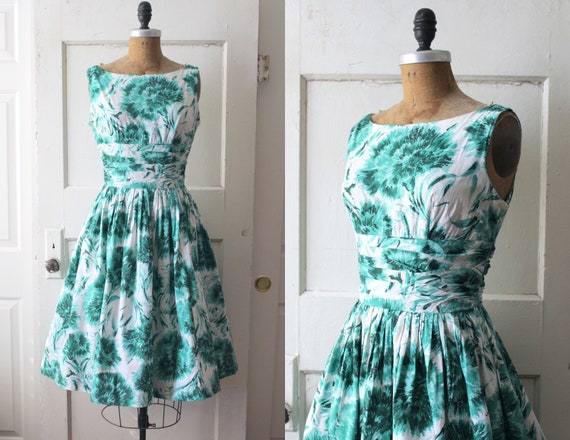 Vintage 1950s Floral Sun Dress / 50s Teal & White