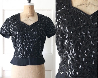 Vintage 1940s Black Sequined Blouse / 40s Black Rayon Evening Top with Sequins / Gilda Blouse