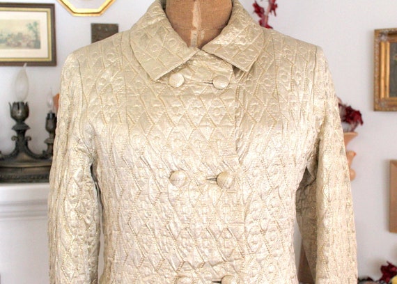 Vintage 1960s Metallic Gold Pea Coat / 60s Mod Go… - image 4