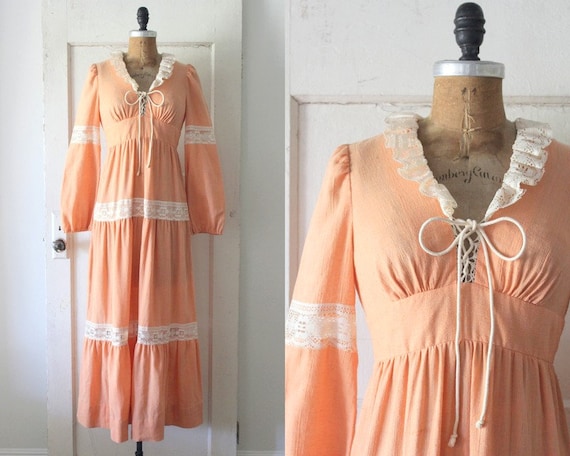 Vintage 1970s Gunne Sax Style Dress / 70s Peach C… - image 1