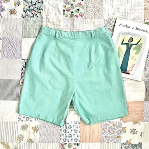 Vintage 1950s Green Long Line Shorts / 50s Cotton High Waisted Shorts / Double Mint Shorts