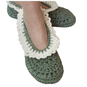 Womens Slipper Crochet Pattern, Easy Crochet House Slippers Pattern, Boho Crochet House Shoes, Thick Sole Slipper Socks Crochet Pattern, 23