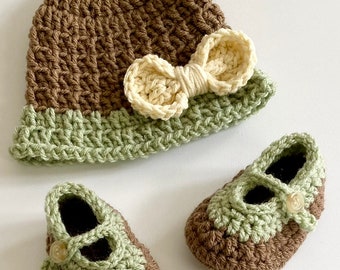 Girl Cloche Hat, Baby Crochet Shoes Set, Baby Hat Crochet Pattern, Baby Shoe sizes Newborn - 12 Months, Hat sizes Newborn - 36 months, 14