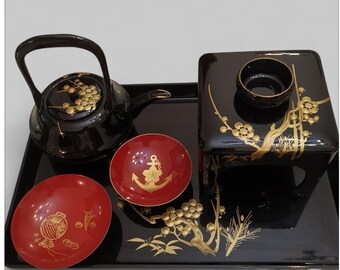 Vintage Japanese Lacquer Sake Set: O-toso Ceremony Tosoki Yamanaka
