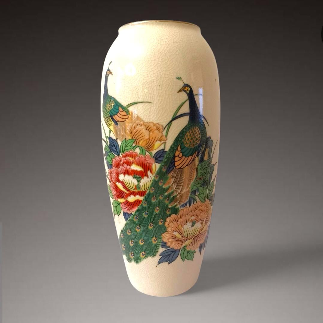 Japanese Tall Porcelain Jar Kutani Ware Vase: Vintage Hand-painted