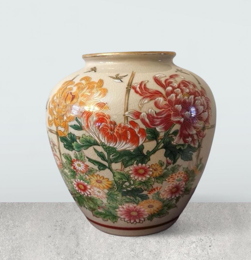 九谷焼 花瓶「菊」 ヴィンテージ九谷焼花瓶：手描き菊 - Etsy 日本