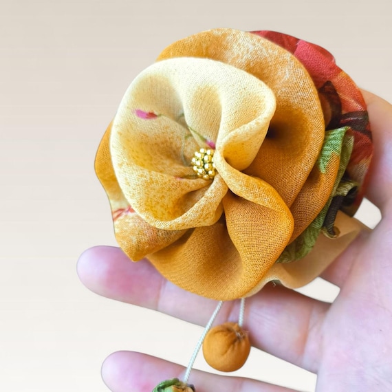 Handmade Japanese Fabric Flower Brooch | Kanzashi Kimono Pin