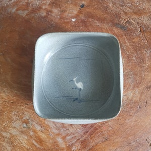 Japanese Tachikichi Kobachi white crane gray stoneware, Square Bowl, Japanese Ceramics, oriental pottery,Gray glazed Bowl, oriental bowl