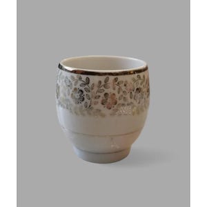 Japanese kutani tea cup, Yunomi, Japanese Pottery cup, SATSUMA teacup, small cup, tea cup , collectible drink cup, tea cup, vintage
