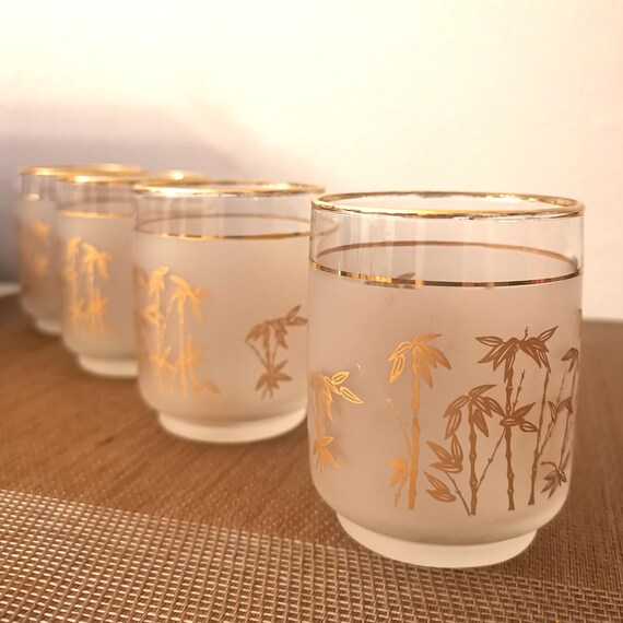 馬柄ガラス酒盃、サンドブラスト 5個セット コレクション 馬柄ガラス