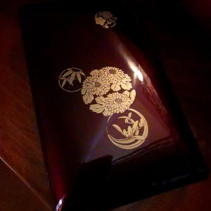 Urushi Japanese Lacquer Box, from Japan, Gold red Lacquer Box, tradition hand made Japanese vintage box, Maki-e Lacquerware