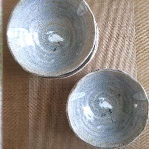 Japanese wheel-thrown bowl, white crane gray stoneware,  Bowl, Japanese Ceramics, oriental pottery,Gray glazed Bowl, 1pc