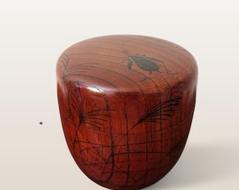 Japanese Urushi Lacquerware Suzuki Natsume Tea Caddy, Golden Bamboo