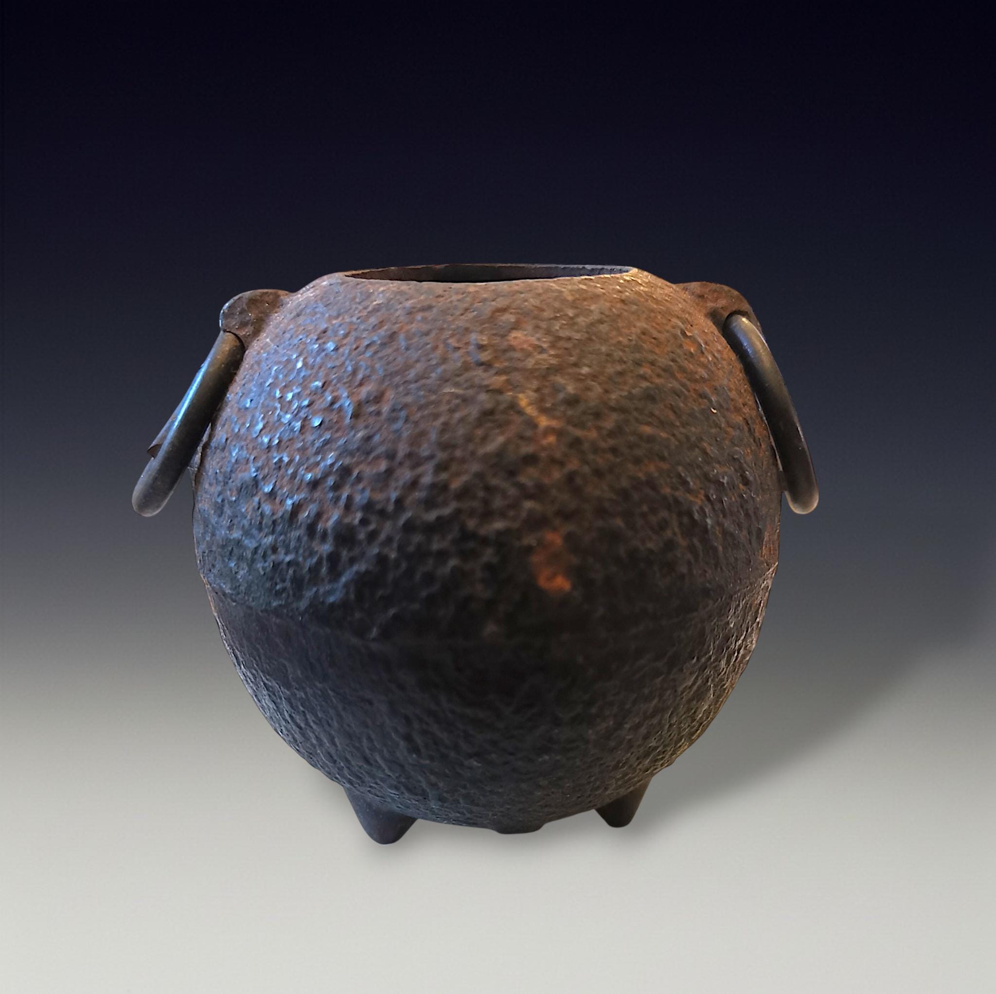 Vintage Japanese Cast Iron Mini Cauldron - Tetsubin Style Incense