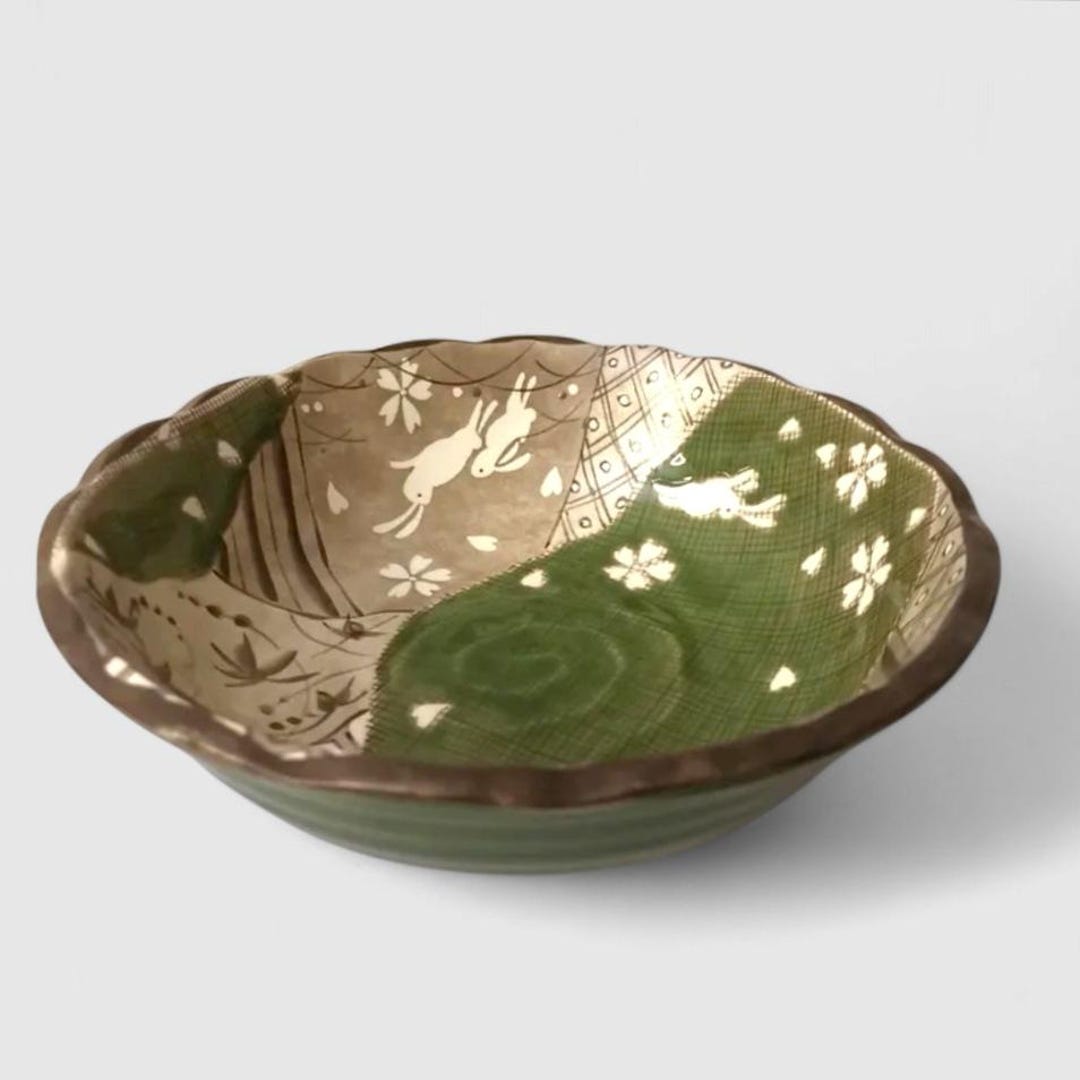 Japanese Ceramic Bowl, Imari-ware Rabbit Design - Etsy