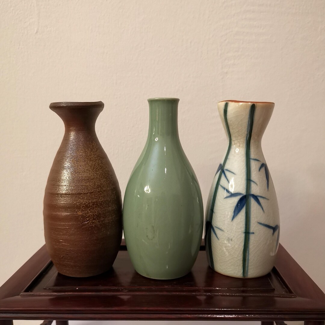 ヴィンテージ　花柄装飾の陶器瓶 ヴィンテージ 徳利セット：青花模様磁器 - Etsy 日本