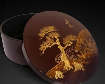 Vintage Jubako Box, Japanese Urushi-Lacquerware , Maki-e Gold Pine Tree Decor
