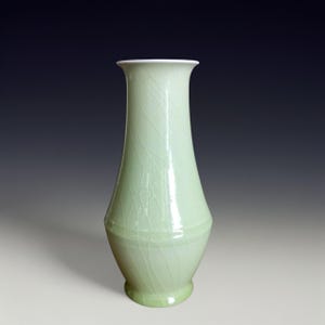 高麗青磁花瓶、東洋鶴陶器、署名入り - Etsy 日本