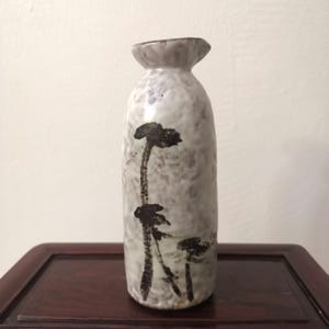 Japanese sake bottle, japanese tokkuri,  japanese vintage ceramic tokkuri, nihonshu, brown brush Painting Design Porcelain Ceramic