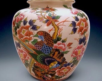 ヴィンテージの九谷焼壺、花瓶：盛上げ手描き孔雀と梅の花模様 - Etsy 日本