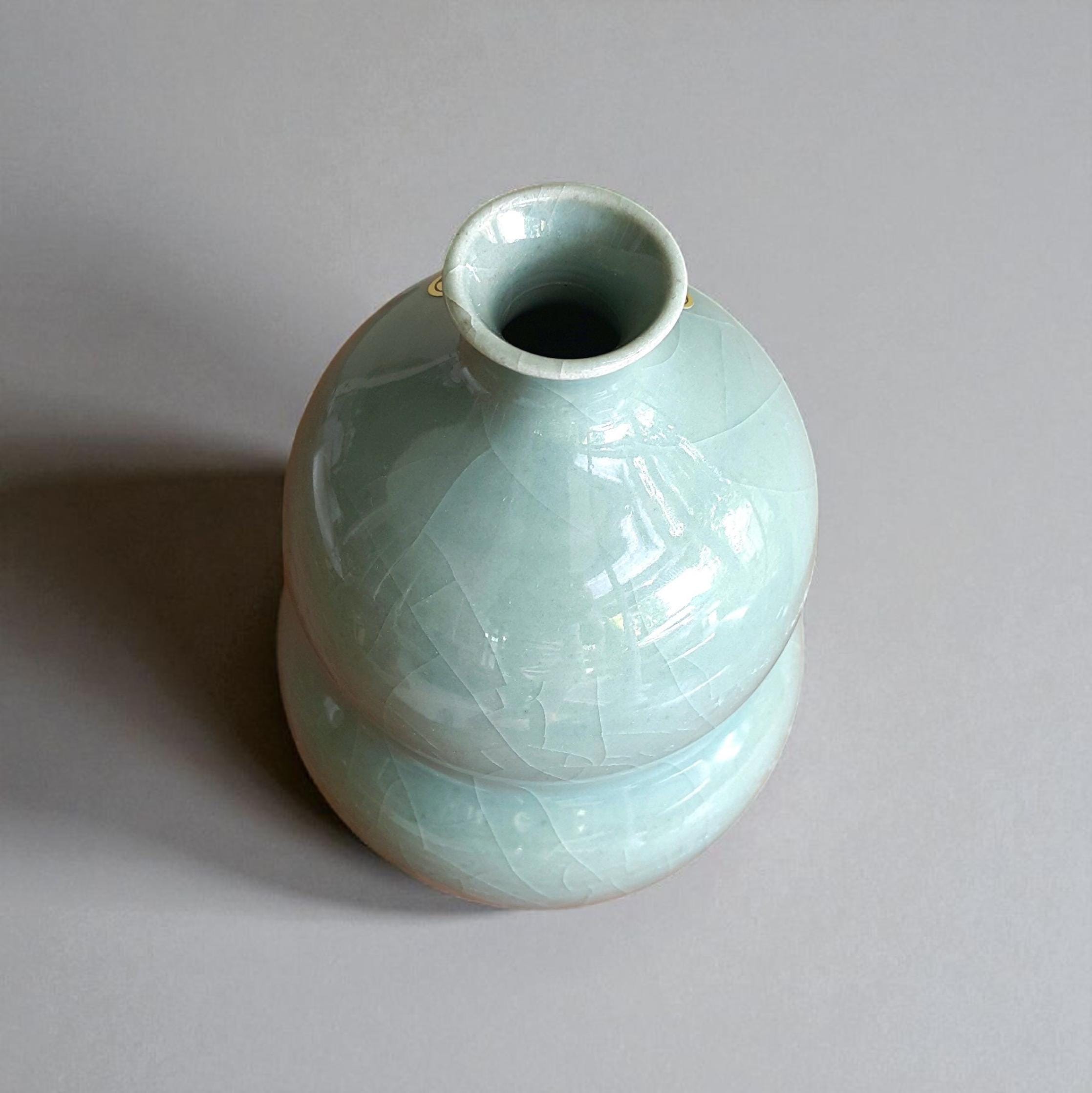 日本の青磁花瓶：ひょうたん型の陶器、ひび割れ釉 - Etsy 日本