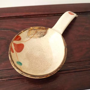 Vintage Löffel Japanisch, handbemalt, großer Löffel für die Präsentation von Speisen, Kyoto-Geschirr, Sammlergeschirr
