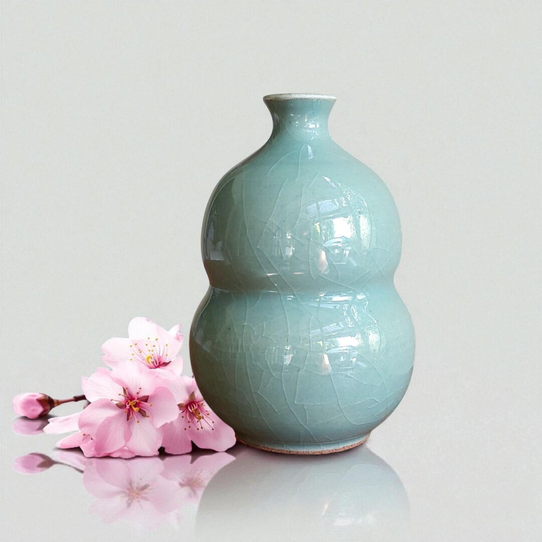 ア*ビ様 青磁時代花瓶 日本の青磁花瓶：ひょうたん型の陶器、ひび割れ釉 - Etsy 日本