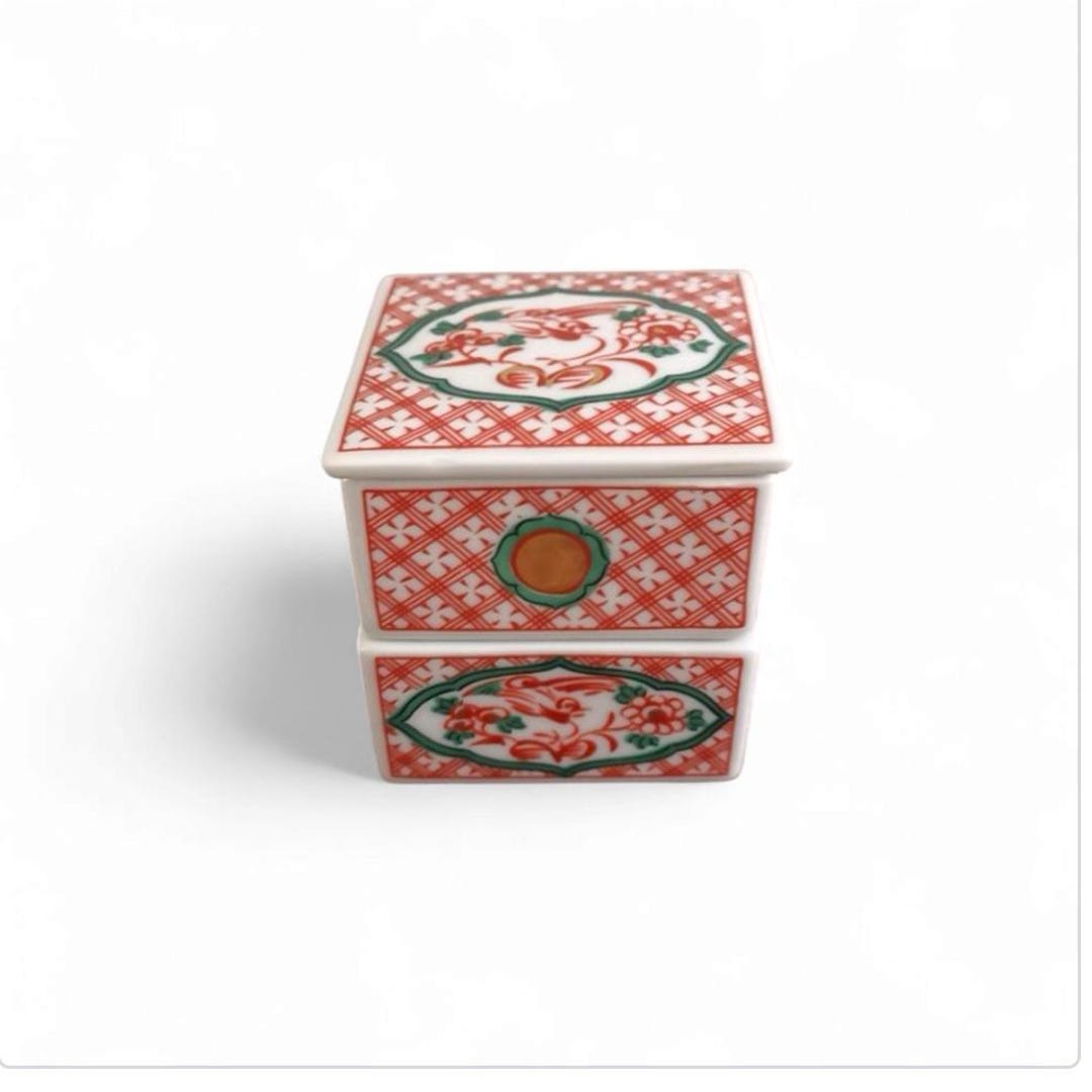 Vintage Japanese Ceramic Oju Box, Hand Painted Floral Stacking