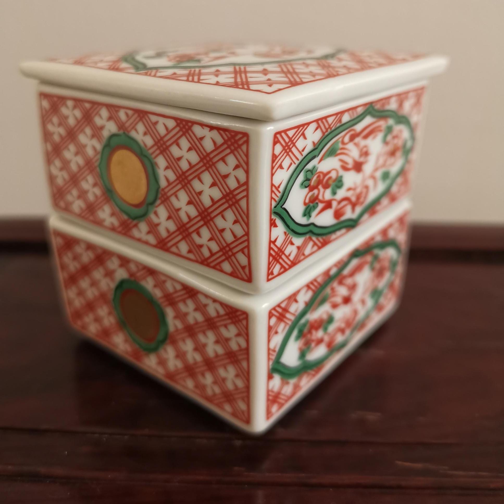 Vintage Japanese Ceramic Oju Box, Hand Painted Floral Stacking