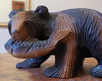 ヴィンテージ ヒグマ木彫り 魚を抱いた熊 - 北海道アイヌ装飾 - Etsy 日本