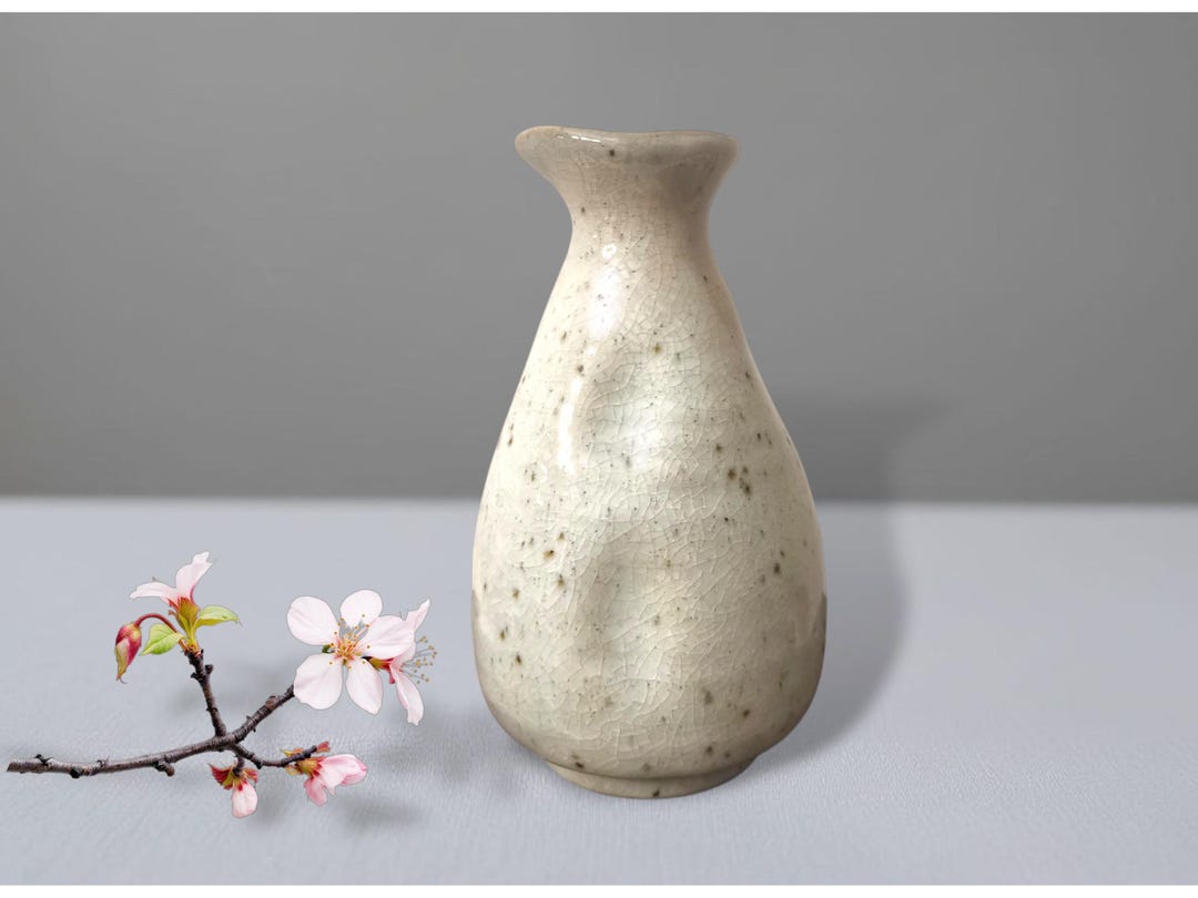白磁　徳利　時代物　アンティーク ヴィンテージの日本製陶器徳利 - 白磁デザイン - Etsy 日本