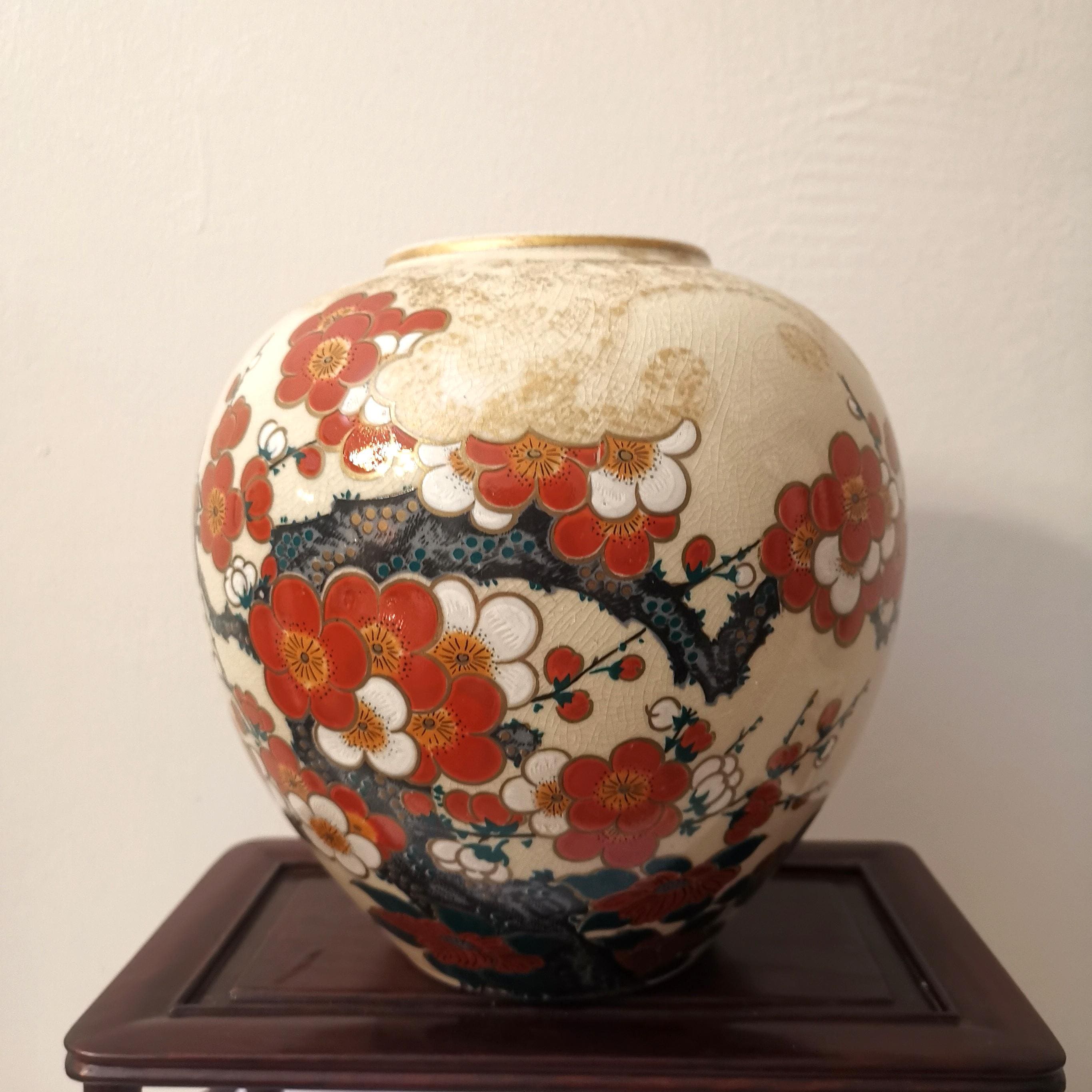 Vintage Kutani Ware Vase: Hand-painted Plum Blossom Design - Etsy