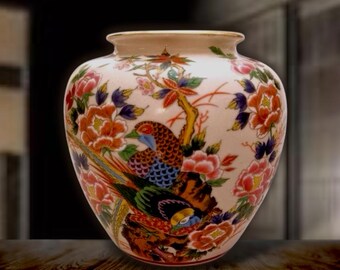 ヴィンテージの九谷焼壺、花瓶：盛上げ手描き孔雀と梅の花模様 - Etsy 日本