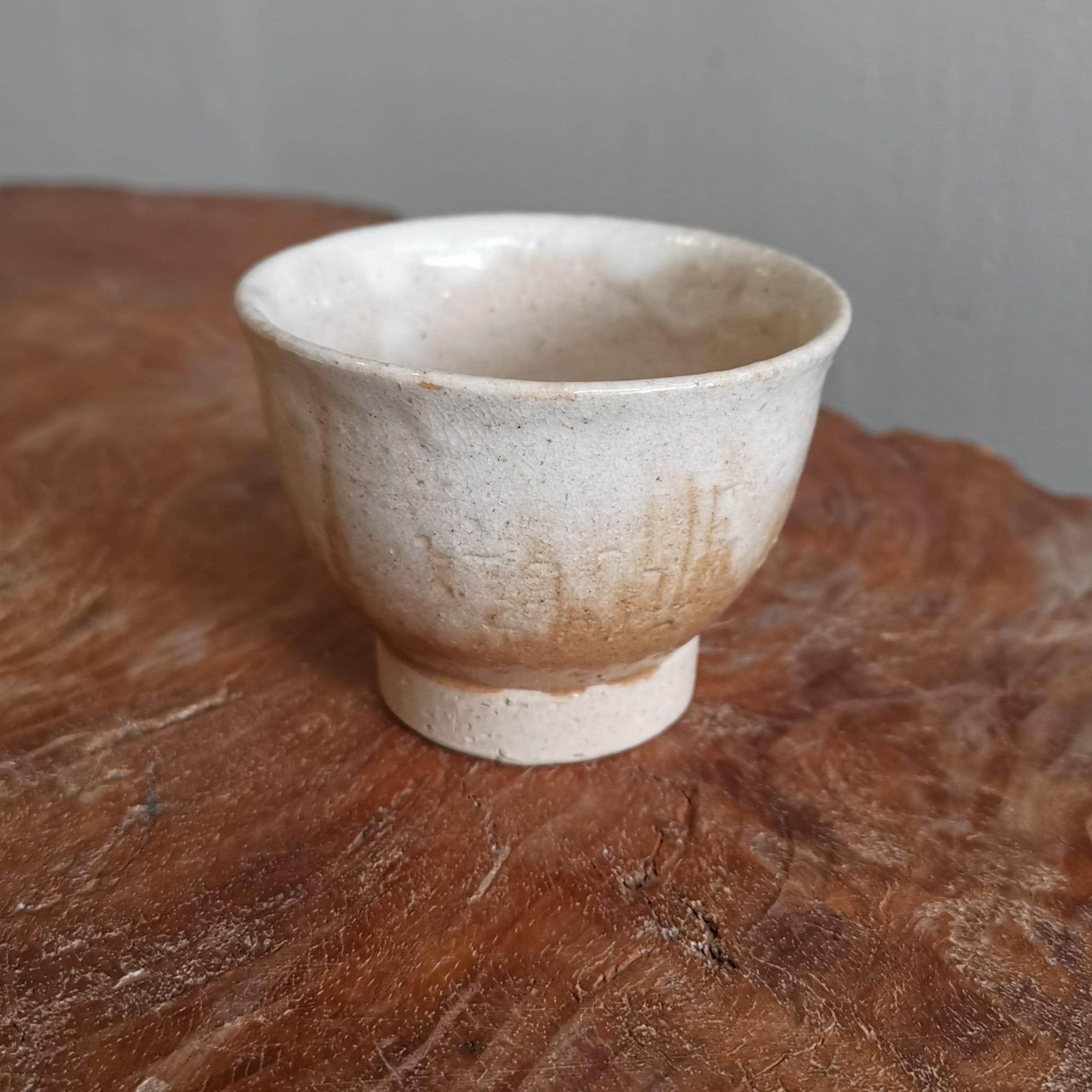 ヴィンテージ 備前焼 木製 盃 高さ5.5cm - Etsy 日本
