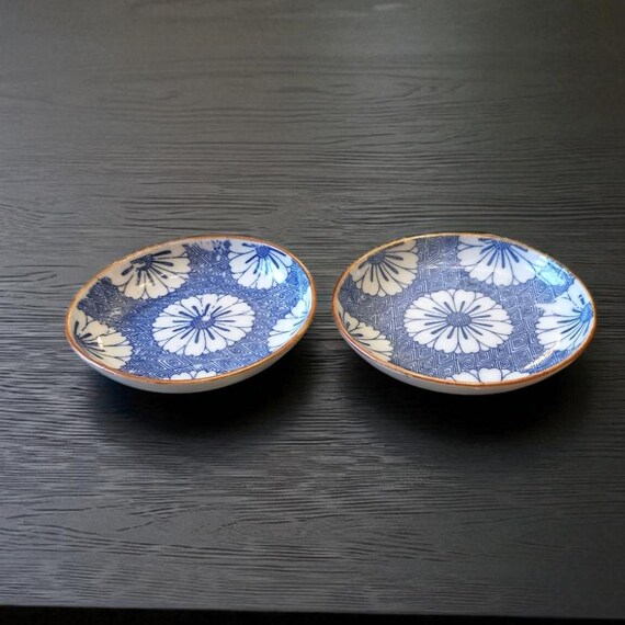 Antique Japanese Blue & White Floral Plates, Seto Imban Kiln Art
