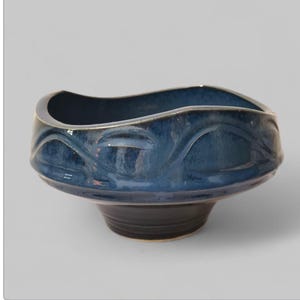 Japanese ceramic Studio Vase, blue, ikebana, Abstract Design, japanese pottery, Tea ceremonie,large bowl container
