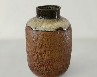 常滑焼 澤田重治作 壺 – 茶と緑の釉薬を施した日本の陶器、侘び寂びの