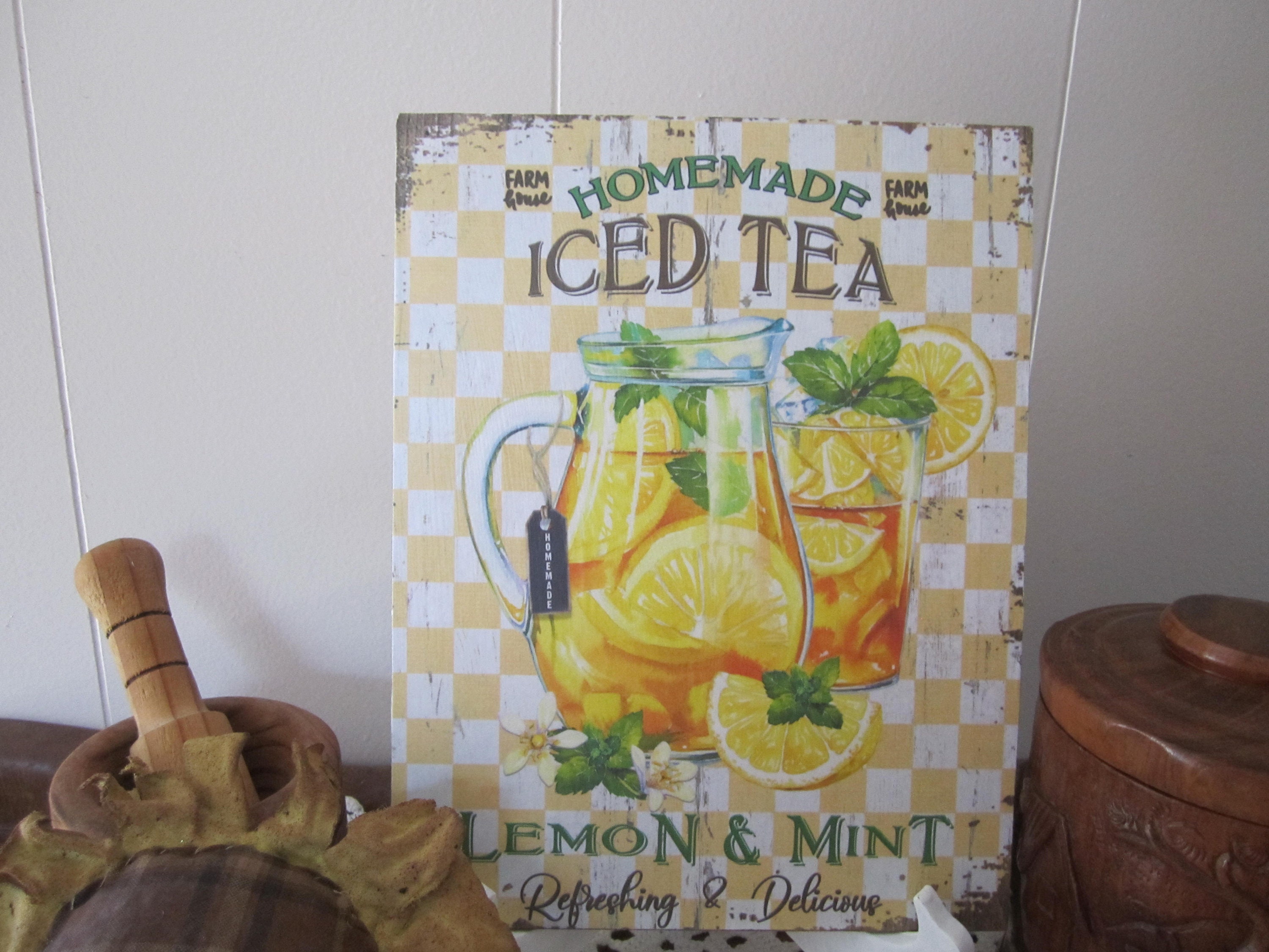 Homemade Lemon & Mint Iced Tea Sign