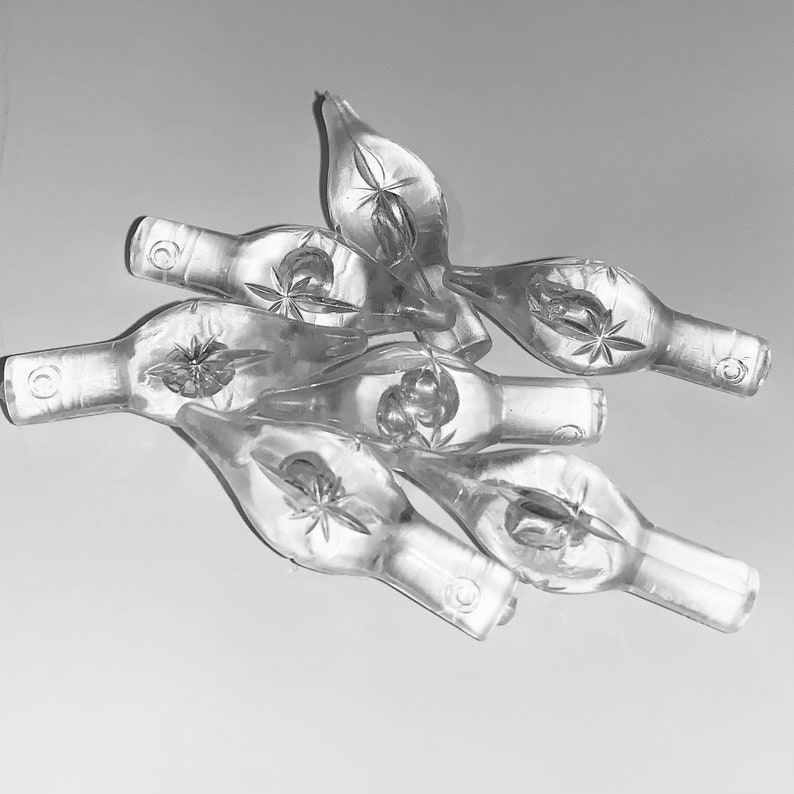 Vintage Ceramic Christmas Tree Lights Choose 10 Ten Smooth Cone Shape or Starlight Bulbs, Red Vintage Ceramic Christmas Tree Lights Choose 10 Ten Smooth Cone Shape or Starlight Bulbs, Red