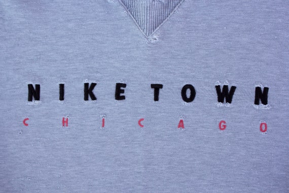 vintage 1990s nike niketown sweatshirt XL distres… - image 6