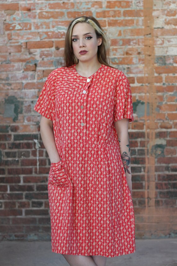 1940s PLUS SIZE calico floral farm house dress co… - image 3