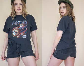 vintage distressed graphic tee t shirt 90s 1990s