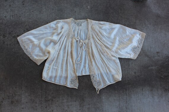 antique 1930s lace and silk bed jacket kimono