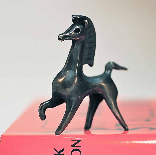 Horse figurine - Etsy 日本