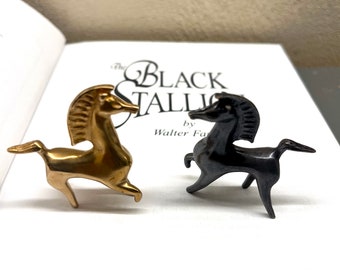 Bucephalus figurine & hardback Black Stallion book!